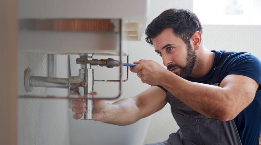 Professional water heater installation services in North Carrollton, MS